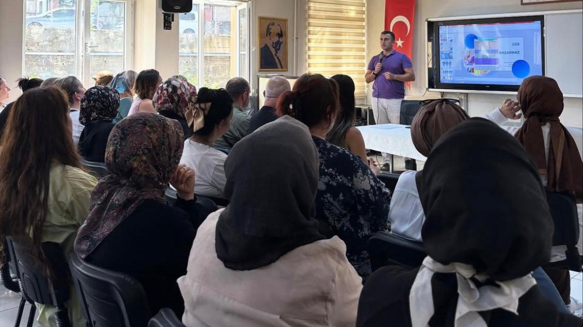 8. ve 5. Sınıf Veli Toplantılar